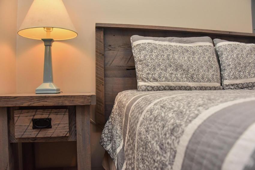 לייק ג'ורג' Adirondack Sunrise Lodge מראה חיצוני תמונה