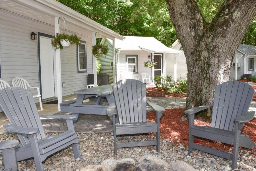 לייק ג'ורג' Adirondack Sunrise Lodge מראה חיצוני תמונה