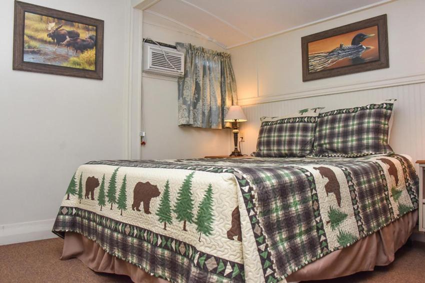 לייק ג'ורג' Adirondack Sunrise Lodge מראה חיצוני תמונה